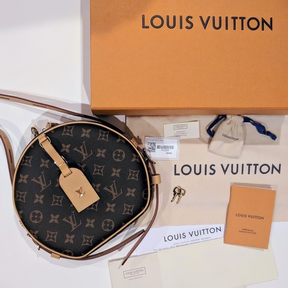 SOLD!!🎀Louis Vuitton Boite Chapeau Souple Bag - Picture 3 of 8